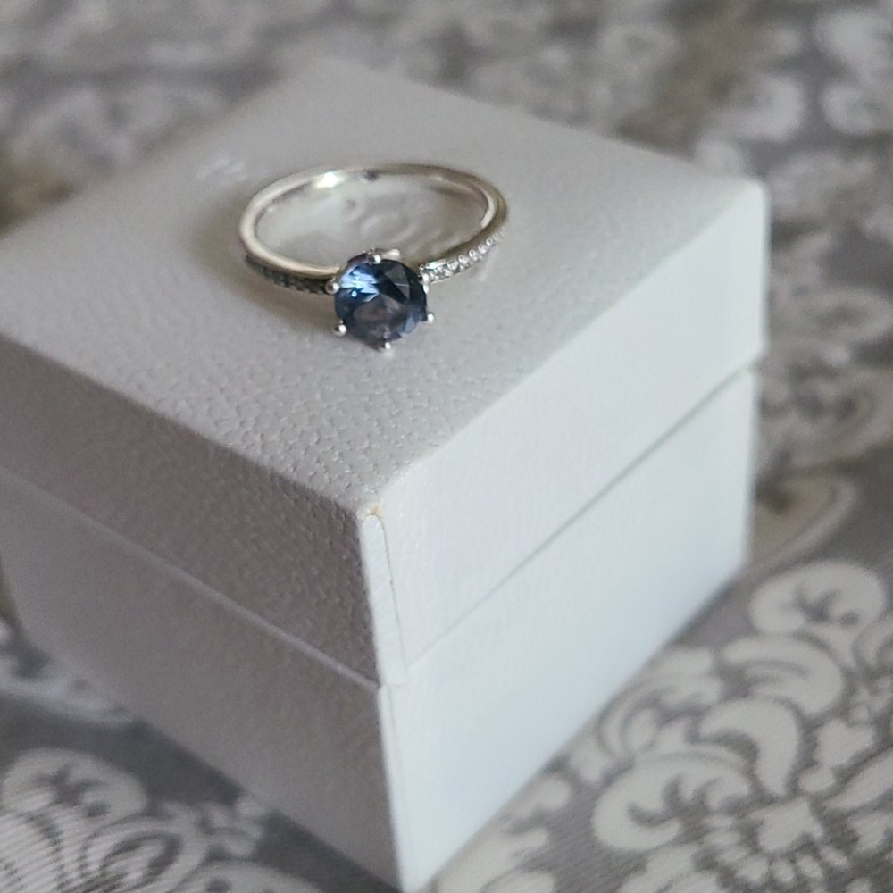 PANDORA Blue Sparkling Crown Ring Sterling Silver